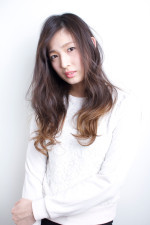 hair stylist  井手上都子