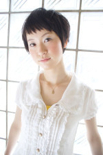 hair stylist  井手上都子