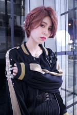 hairstylist 井手上都子