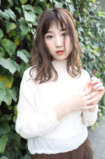 hair stylist  井手上都子